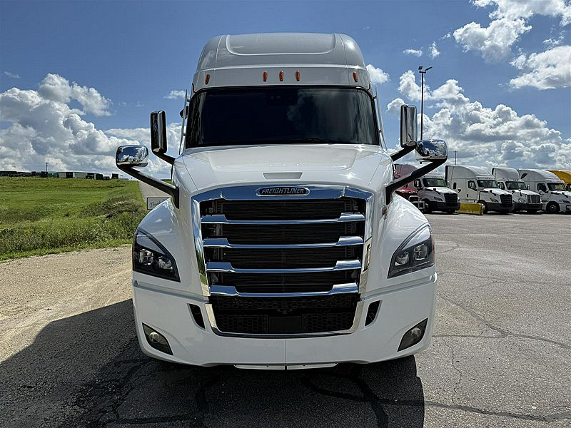 2023 Freightliner